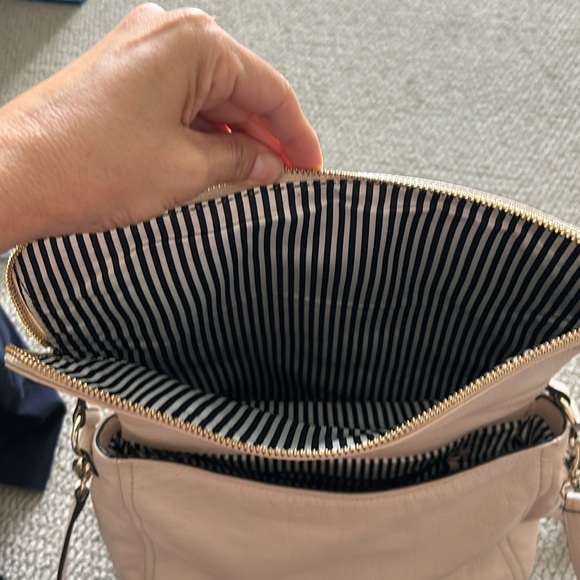 Excellent condition Kate Spade ♠️ purse - Picture 6 of 7